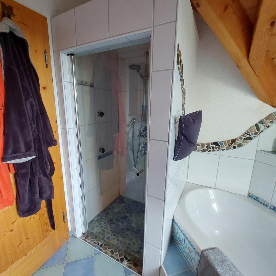 Gaestezimmer In Traumhafter Lage Neben Der Kurstadt